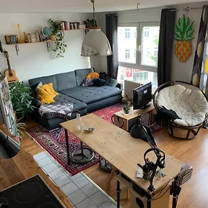 Am Clara-zetkin-park, Netflix, Lichtdurchflutet Leipzig