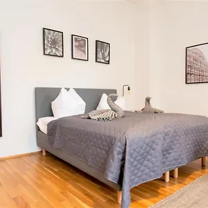 Luxus-apartment Im Herzen Von - Kostenloser Parkplatz In Videoüberwachter Tiefgarage Leipzig