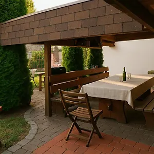 https://gesamtes-haus-mit-garten-100-privatsphare.vienna-besthotels.com